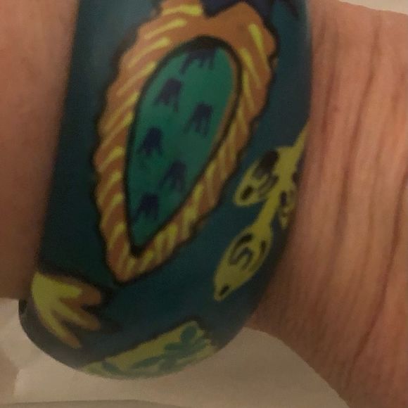 8 inch handmade wooden painted bangle - Picture 2 of 6